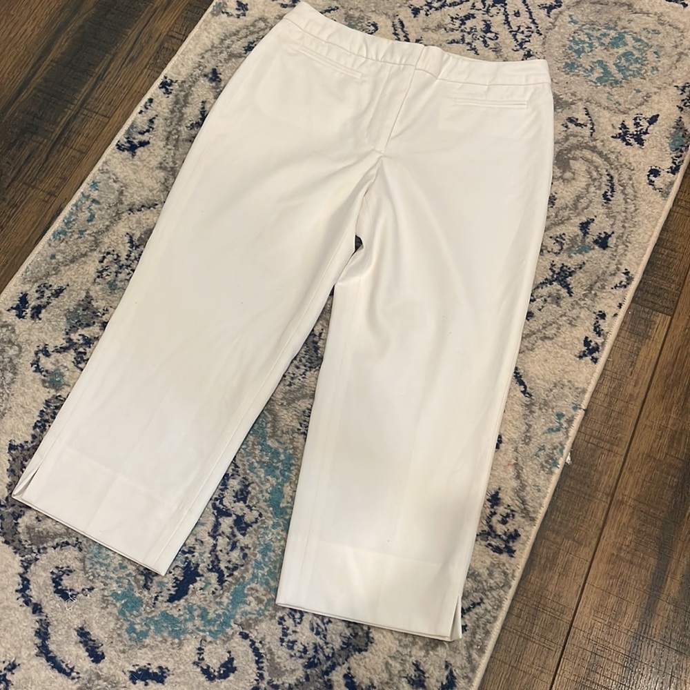 6P Talbots Capris- white